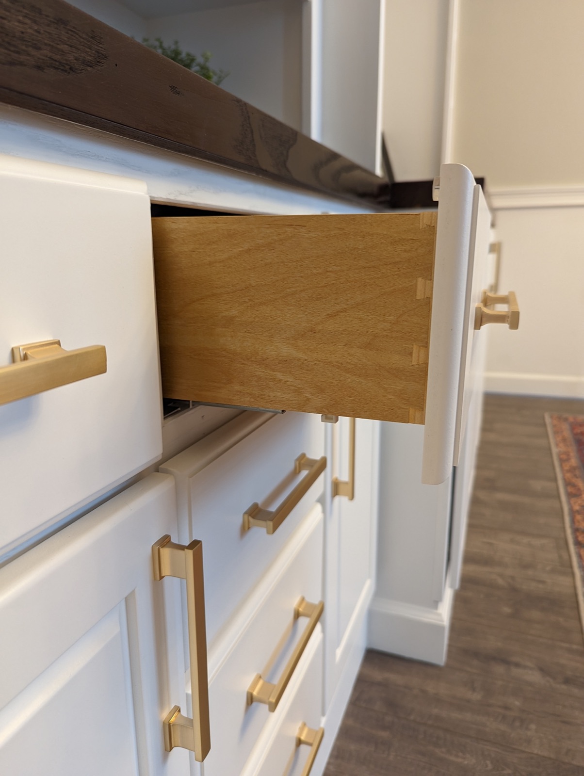 Drawers with full-extension slides and dovetail joinery