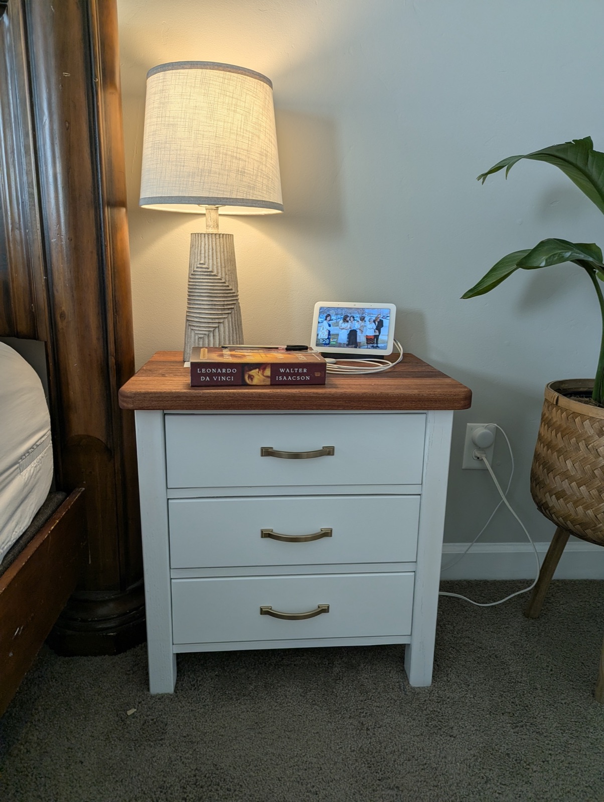 Nightstands & TV stand